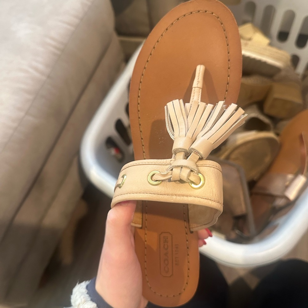 Coach sandals size 8